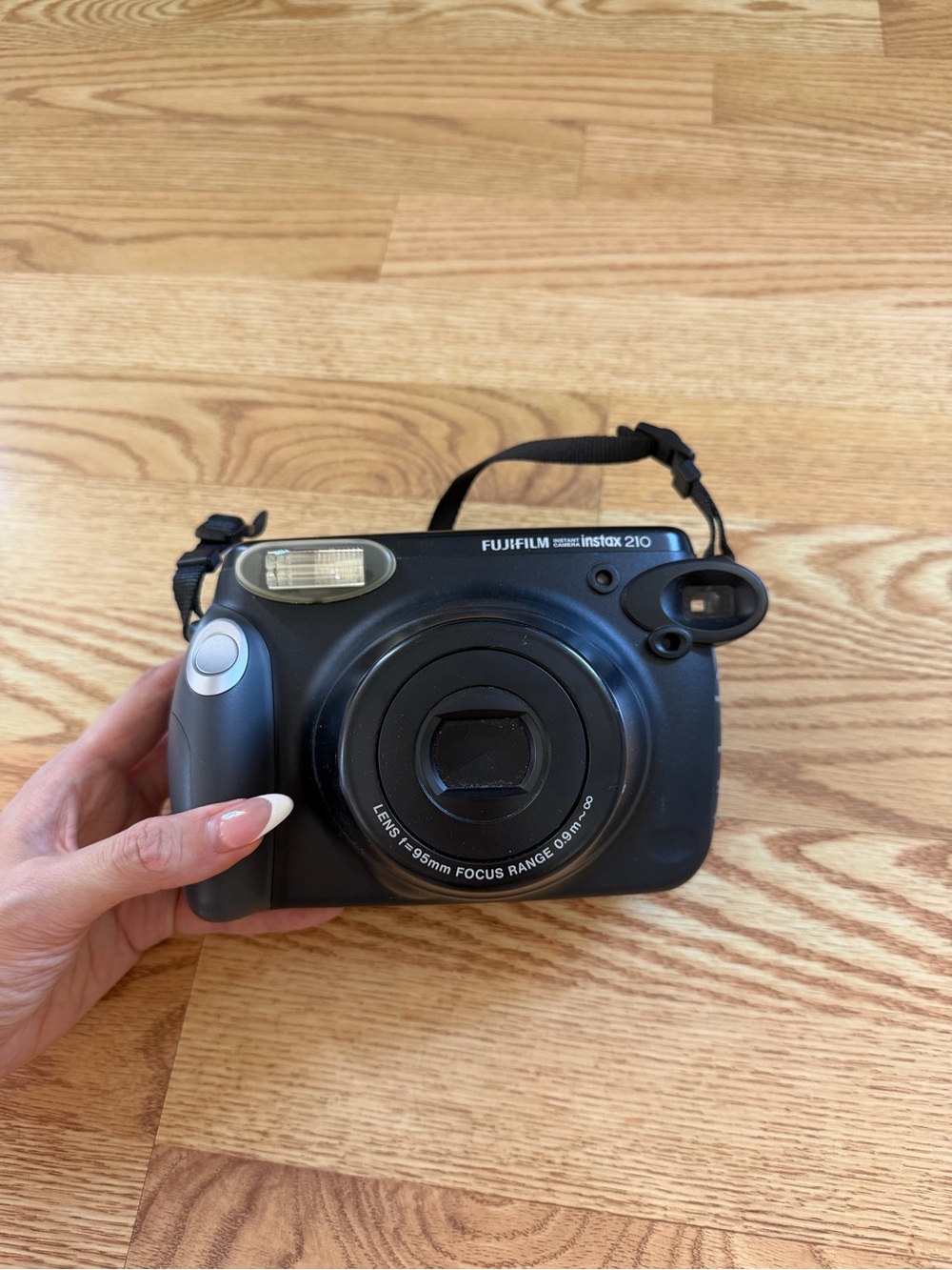 Fujifilm Instax 210 Instant Camera - Black